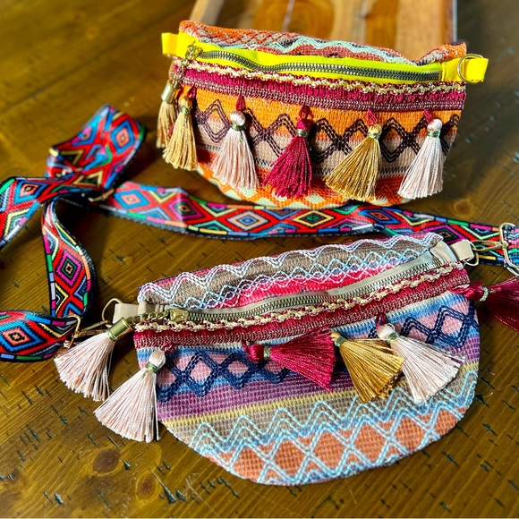 NWT- Boho Belt Bag - Picture 4 of 4